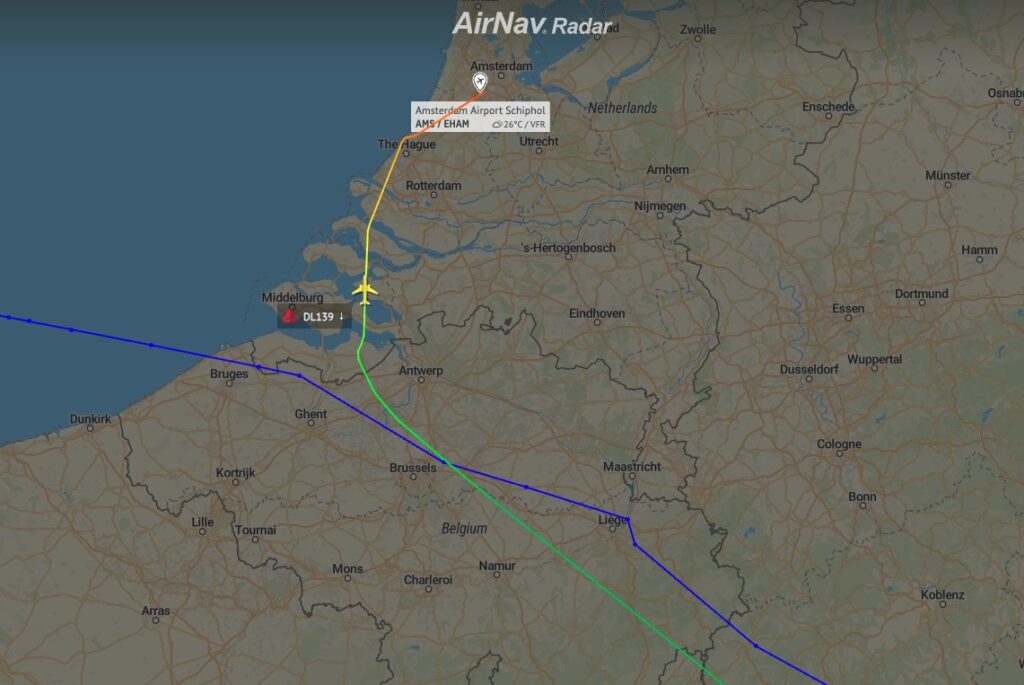 Delta DL139 Venice to Atlanta Diverted to Amsterdam