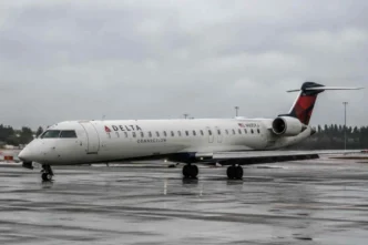 Delta Connection DL3543 Emergency Landing